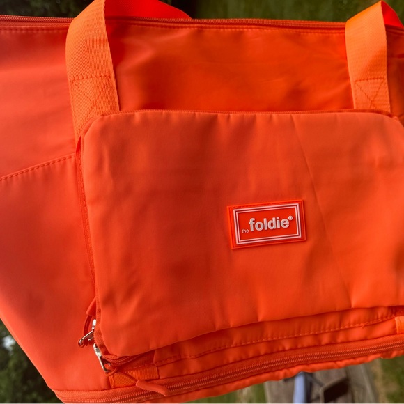 The Original Foldie 4.0 travel bag- ORANGE - Picture 2 of 8